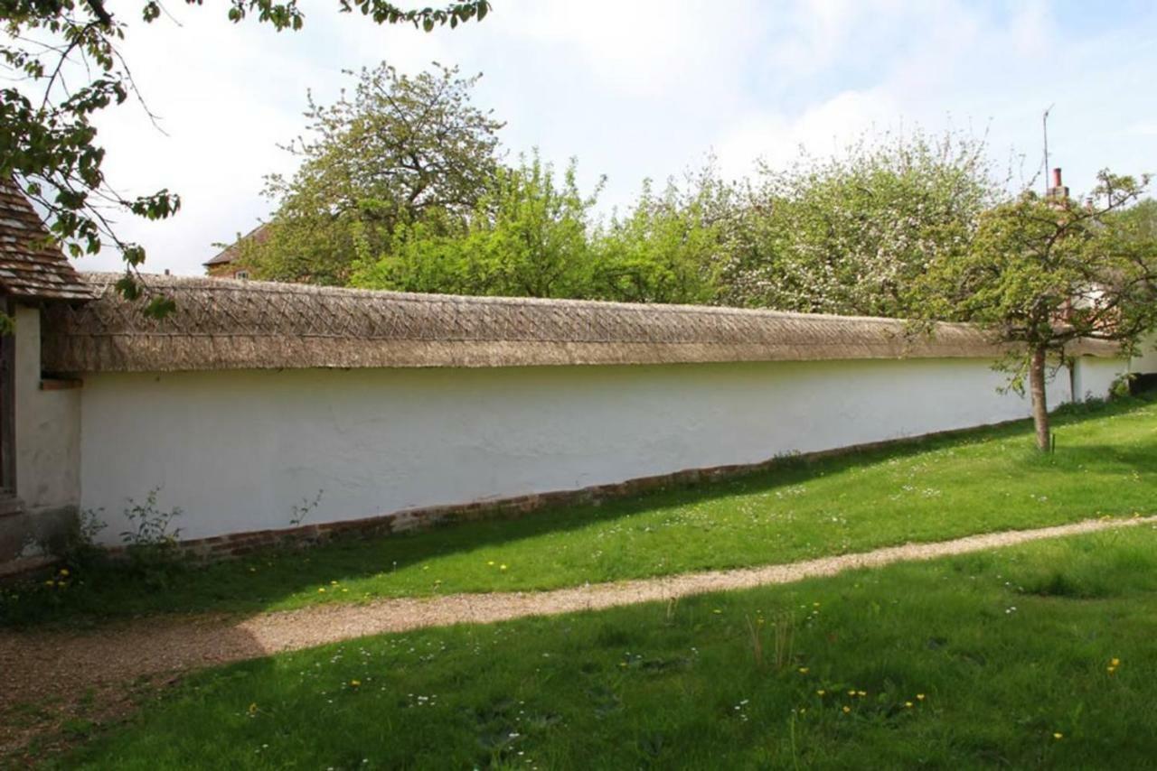 Stunning 3 Bedroom 3 Bath Self Catering Cottage Nr Stonehenge, Longleat, Avebury And Bath - Great Local Village Pub Pewsey Εξωτερικό φωτογραφία